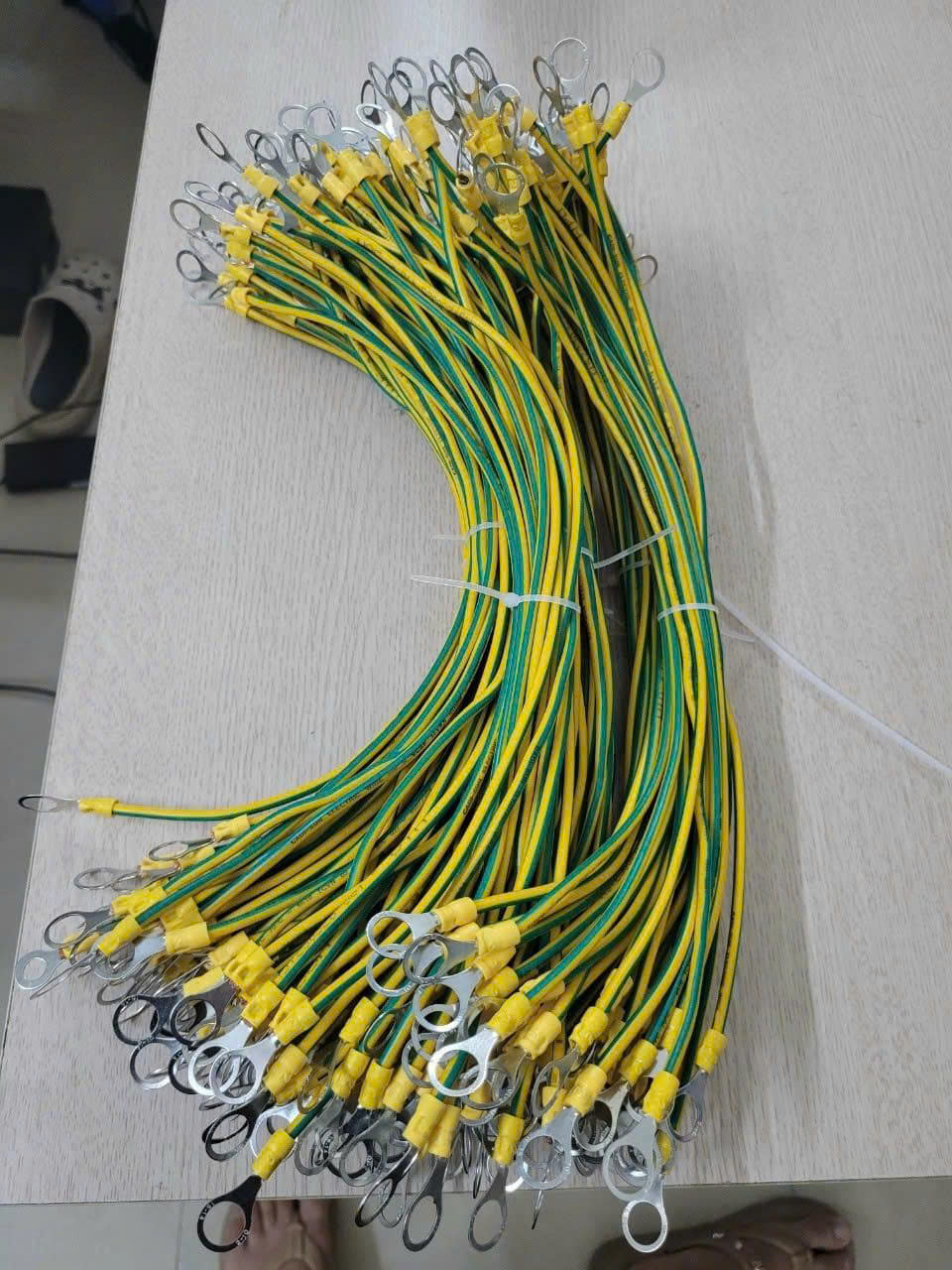 Dây tiếp địa thang máng cáp là gì? Các loại dây tiếp địa thang máng cáp hiện nay?