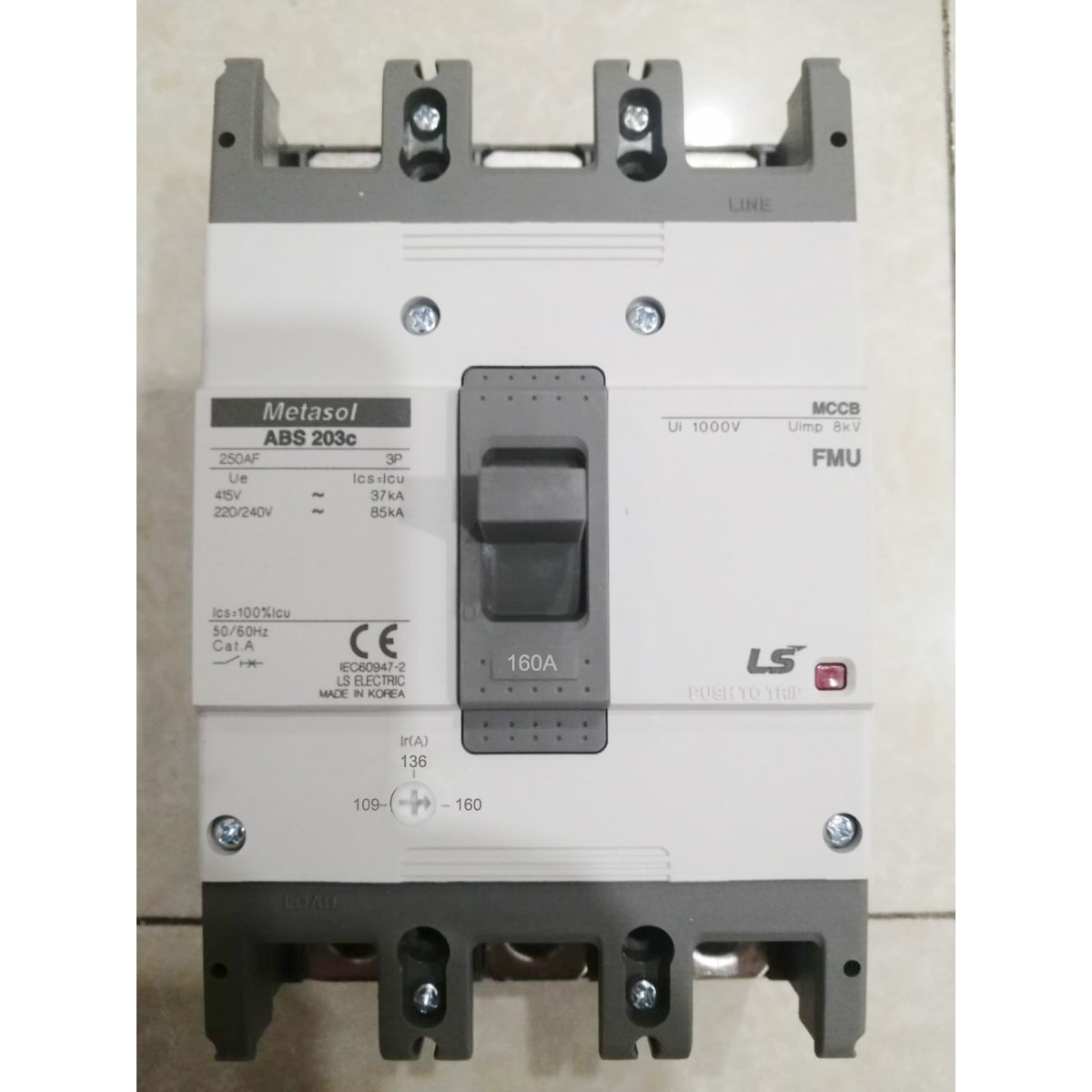 https://vanvh.com/Aptomat-MCCB-Metasol-chinh-dong-3P-160A-LS-ABS203c-FMU-min