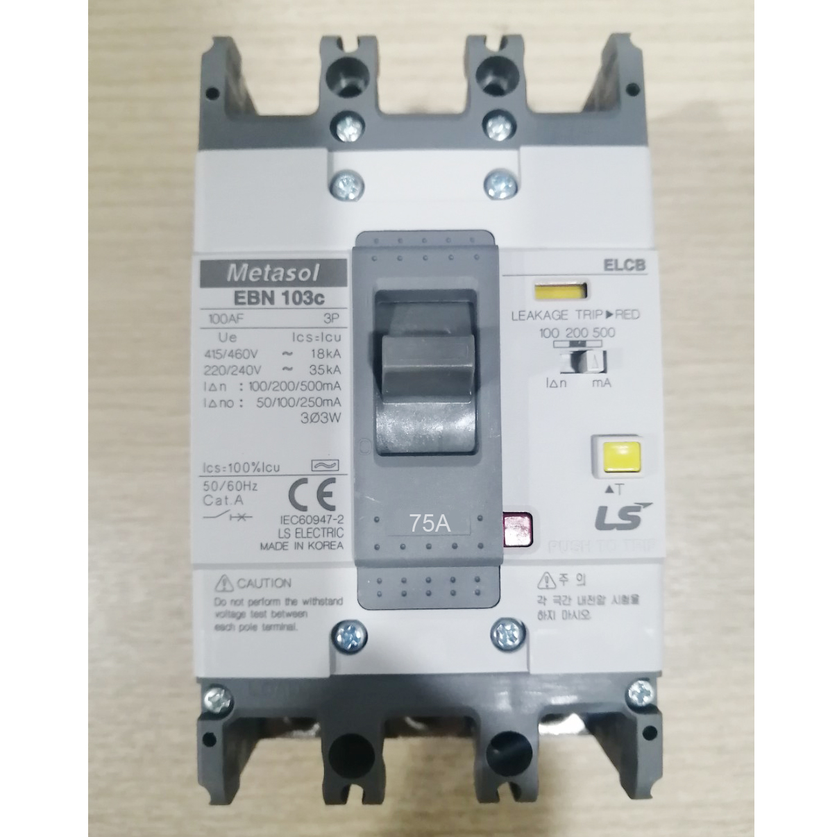 https://vanvh.com/At-CB-ELCB-Cau-dao-chong-giat-LS-3P-75A-30mA-EBN103c