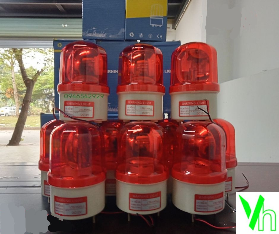 https://vanvh.com/Den-xoay-canh-bao-220V-co-coi-2