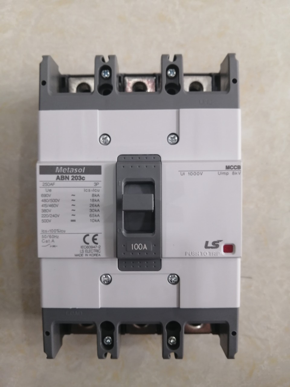 https://vanvh.com/abn203c-3p-100a-30ka-1-1285