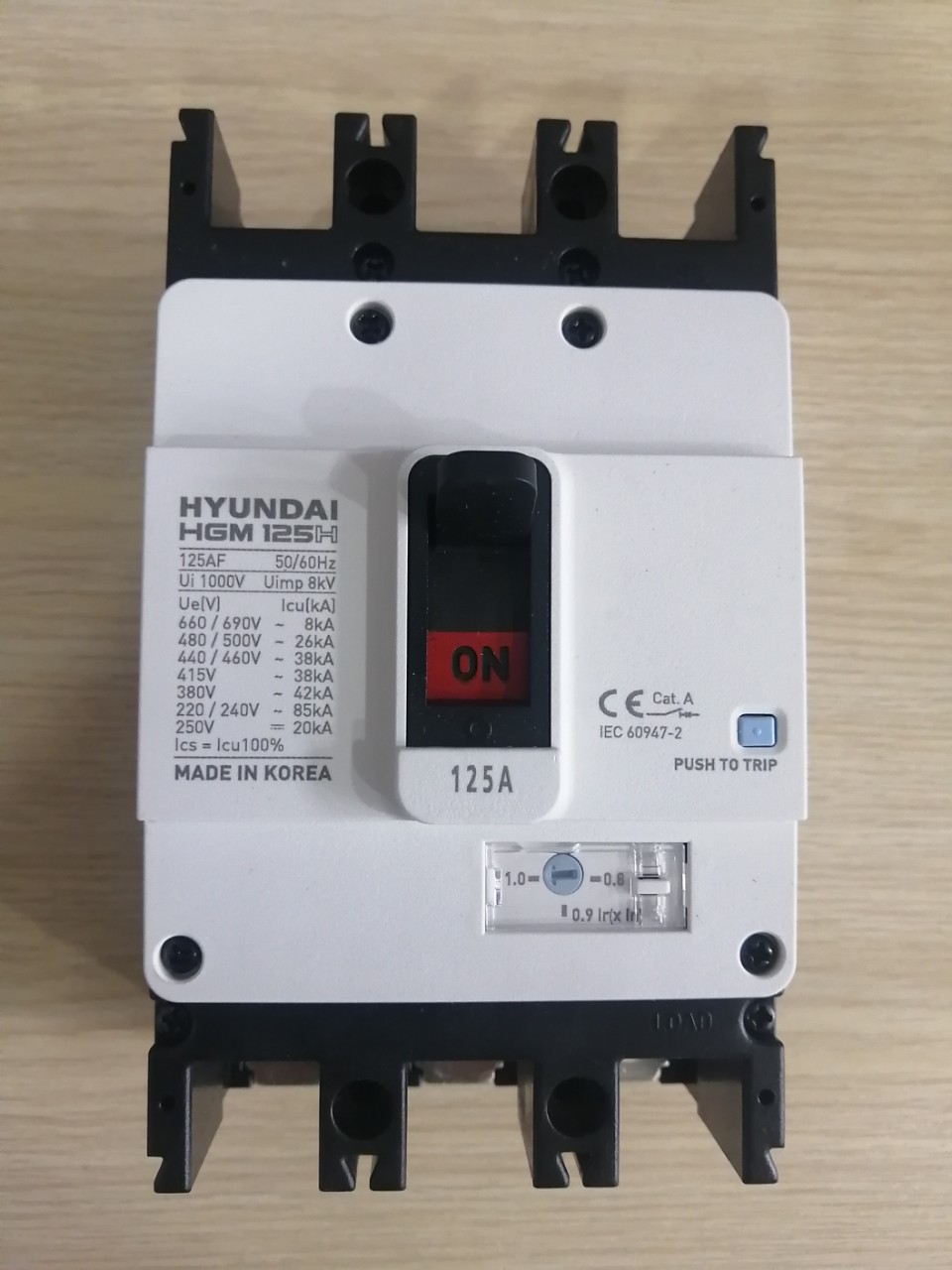https://vanvh.com/hgm125h-3p-125a-1-8824
