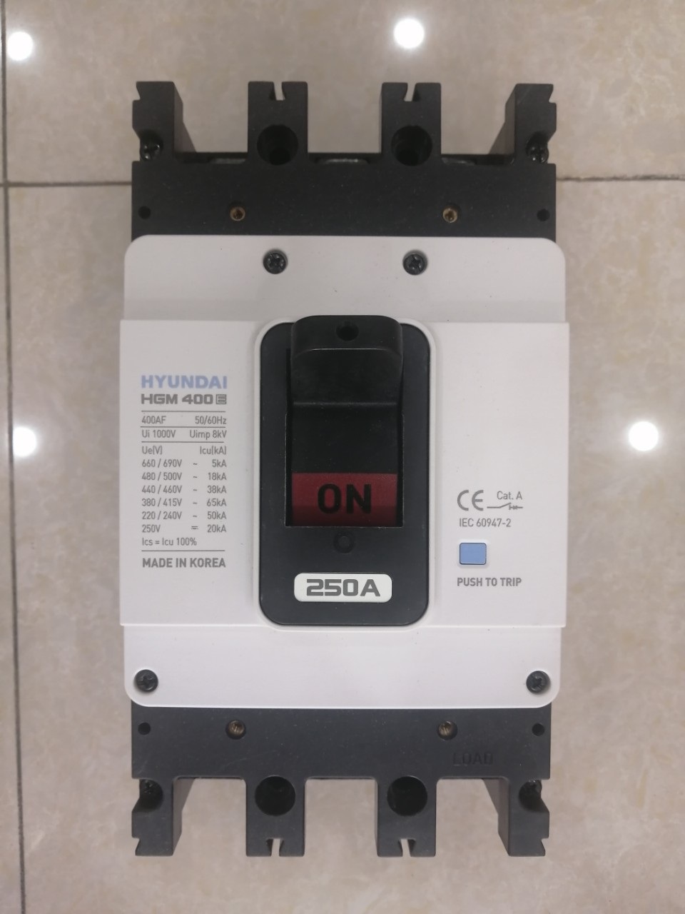 https://vanvh.com/hgm400e-3p-250a-45ka-1-258
