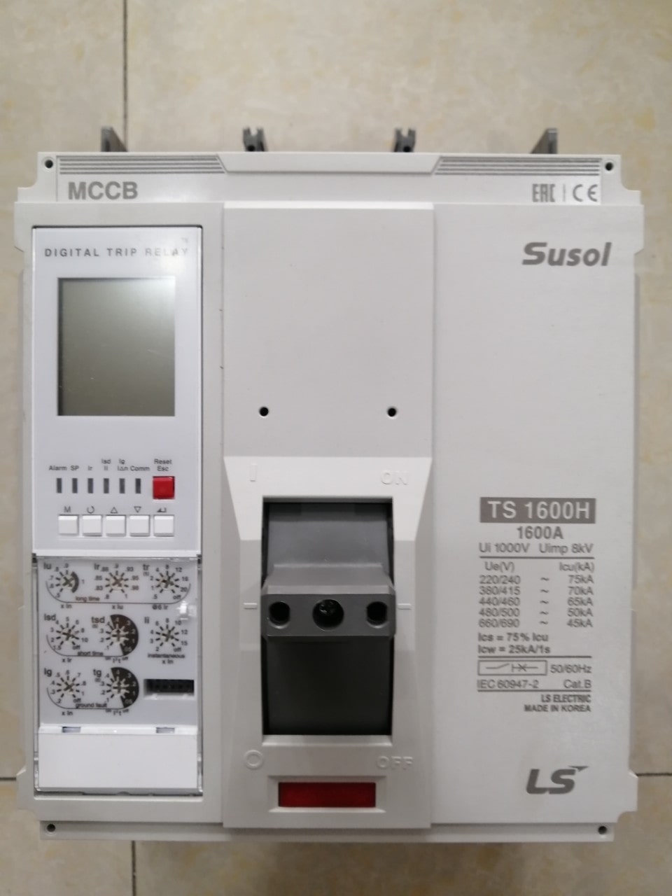 https://vanvh.com/ts1600h-3p-1600a-70ka-1-1378-min