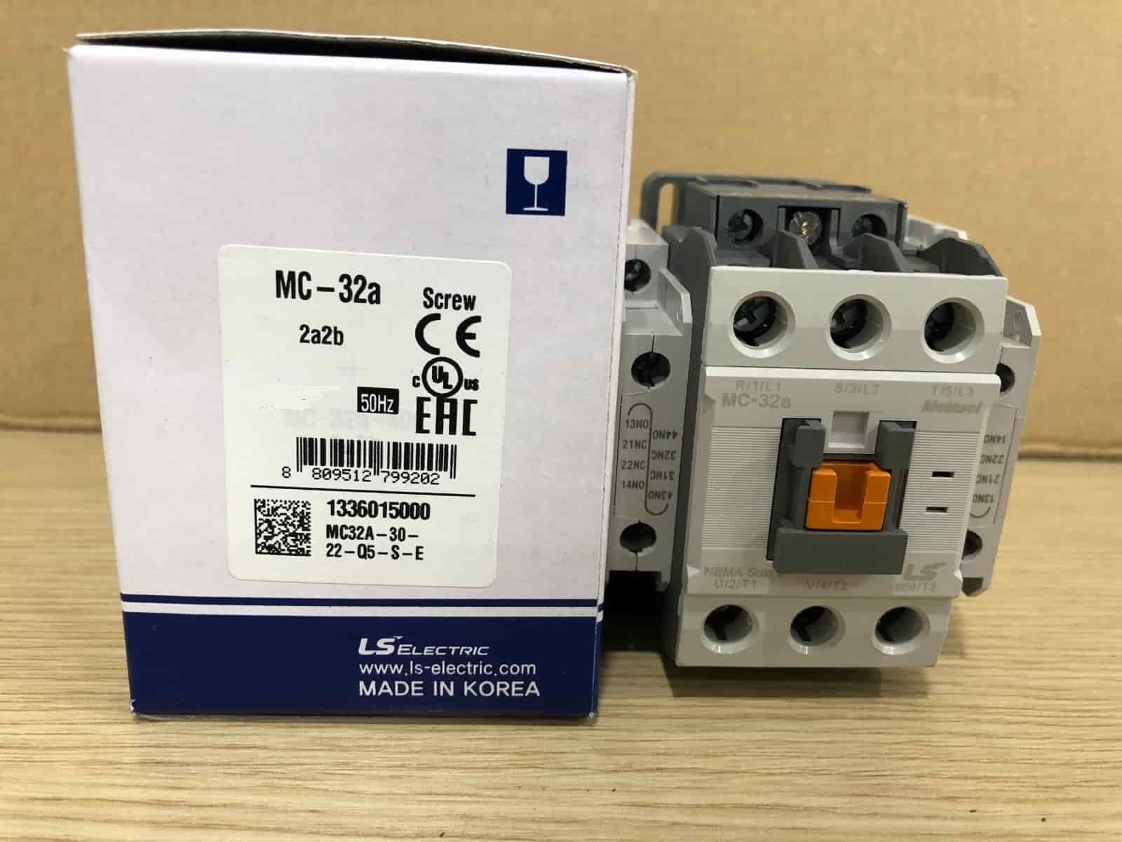 Khởi động từ 3P MC32A220V 32A 1a1b 220V AC LS LS ELECTRIC MC32A220V