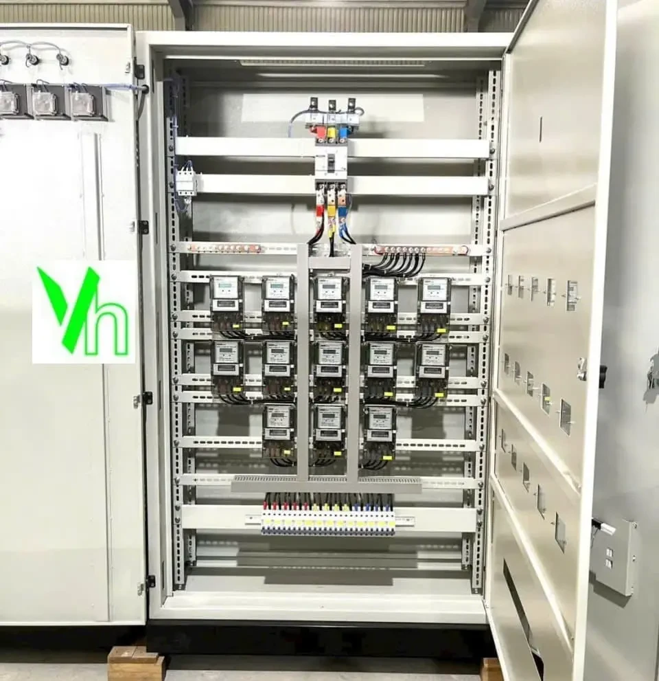 Tủ điện 13 công tơ 1 pha CE38 EMIC VH TDCT1P13CE38
